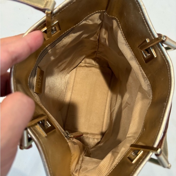 Authentic Gucci small tote bag - Picture 10 of 14